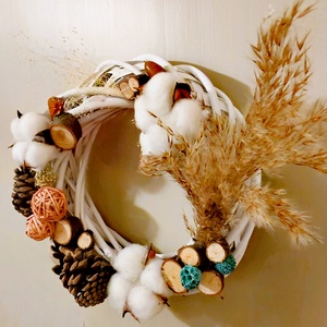 Coronita naturala din nuieleuse si elemente de lemn, pentru Craciun - Artynos.ro