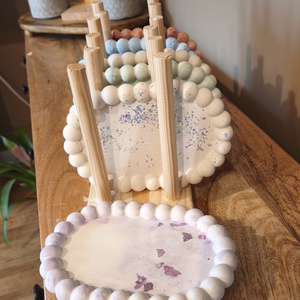 Cadou Martisor Tavita ceramica bijuterii/suport dispenser sapun baie, Casa & Stil de viata, Seturi de cadou, Ceramica, ARTYNOS