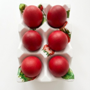 Suport de oua model capsuni, perfect pentru masa de Paste, Decor de sarbatori, Decoratiuni de Paste, Decor masa de Paste, Ceramica, Decoupage, transfer si tehnici servetel, Suport de oua model capsuni, perfect pentru masa de Paste, 6 sloturi pentru oua, ceramica, model ju..., ARTYNOS