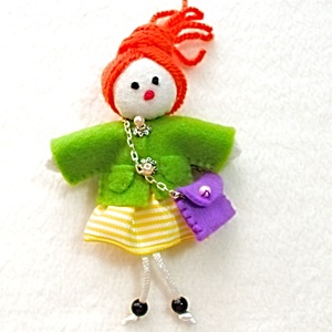 Brosa martisor pentru mamici cochete , cadou de primavara pentru mama, bunica ,iubita , de purtat tot anul. - Artynos.ro