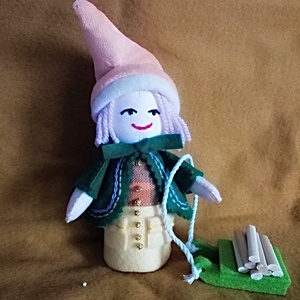 Familia de Pitici Magici ,Jucarii pentru Craciun , ornament pentru brad. - jucării și echipamente pentru copii - jocuri de gândire - curcubeu montessori, jocuri waldorf - Artynos.ro