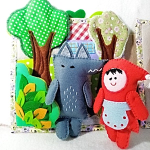 Carte textila cu povestea Scufitei si papusi din fetru. - jucării și echipamente pentru copii - cărți pentru copii, cărți textile - Artynos.ro