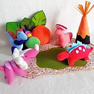 Panou senzorial pentru activitati cu bebe dinozauri. - Artynos.ro