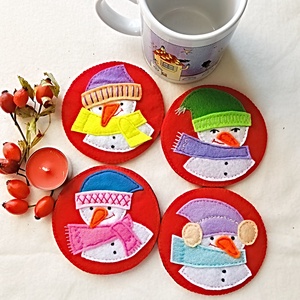 Set de 4 suporturi de pahare ,decor de iarna ,Oameni de Zapada pentru Craciun. - crăciun - decorațiuni de crăciun de casă - decor pentru masă de crăciun - Artynos.ro