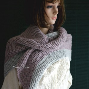 CLAIRE - șal exclusiv tricotat manual / cer: mov-gri - îmbrăcăminte și modă - haine damă - poncho - Artynos.ro