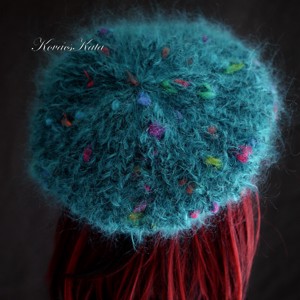 DORA / ricordo - șapcă extravagantă tricotată manual cu ciuperci din mohair gros, beretă - îmbrăcăminte și modă - eșarfe, pălării, fularuri - căciulă - Artynos.ro