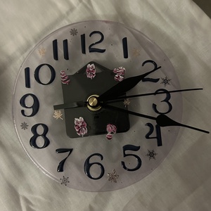 Ceas din rasina epoxidica - Artynos.ro