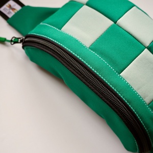 Borsetă clasică LIBELULA - verde stop! - genți și portofele - borsete - Artynos.ro