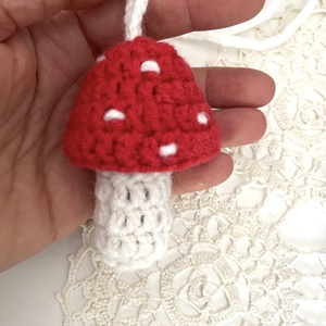 Mini posetuta ciupercuta, Jucarii si echipamente pentru copii, Plusuri, Papusa crosetata, papusa de plus, , ARTYNOS