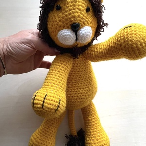 Leu crosetat, amigurumi - Artynos.ro