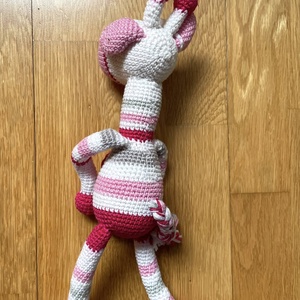 Amigurumi...zebra Zurli e roz! Jucarie crosetata - jucării și echipamente pentru copii - plușuri - figurine de pluș - Artynos.ro
