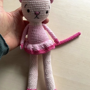 Amigurumi...pisicuta roz, jucarie crosetata - jucării și echipamente pentru copii - plușuri - păpușă croșetată, păpușă de pluș - Artynos.ro