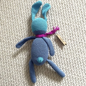 Amigurumi...iepuras albastru, jucarie crosetata - jucării și echipamente pentru copii - plușuri - iepure de pluș - Artynos.ro
