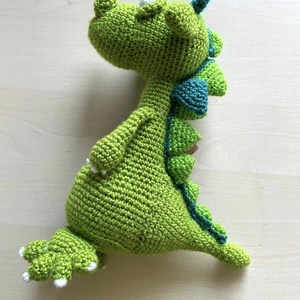 Amigurumi...dinozaur verde, jucarie crosetata - jucării și echipamente pentru copii - plușuri - dinozauri din pluș - Artynos.ro