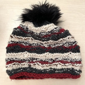 Caciula tricotata, cu ciucure, Imbracaminte si moda, Esarfe, palarii, fularuri, Caciula, , ARTYNOS