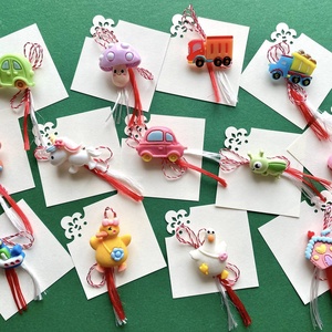 Martisor brosa din rasina - bijuterii - mărțișor - Artynos.ro