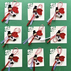 Martisor brosa buburuza din lemn, Bijuterii, Martisor, , ARTYNOS