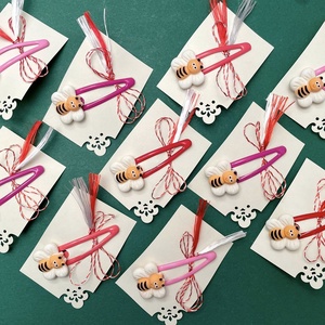 Martisor, clama albinuta - Artynos.ro