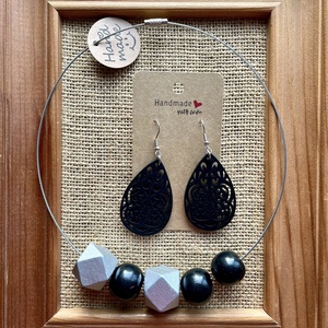 Set cercei si colier cu bile din lemn, Bijuterii, Seturi de bijuterii, , ARTYNOS