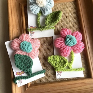 Semn de carte, floare crosetata...sau breloc - cărți și creații cu tematică muzicală, cadouri - semn de carte - Artynos.ro