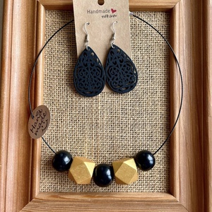 Set cercei si colier cu bile din lemn, Bijuterii, Seturi de bijuterii, , ARTYNOS