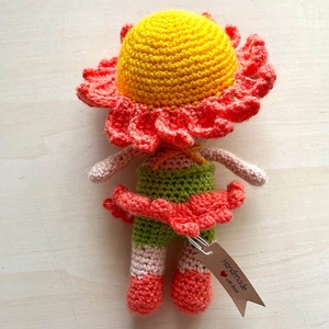 Amigurumi...fetita floare - jucării și echipamente pentru copii - plușuri - păpușă croșetată, păpușă de pluș - Artynos.ro