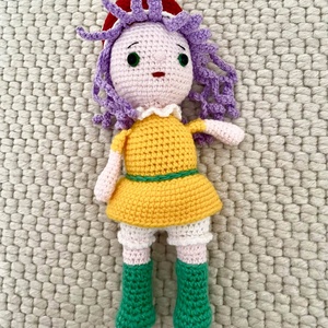 Amigurumi..spiridus cu par mov! Jucarie crosetata - Artynos.ro