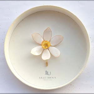 Brosa narcisa - Artynos.ro