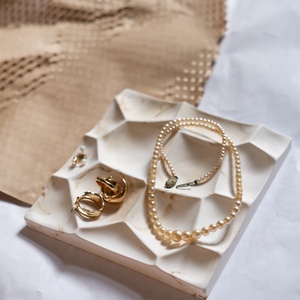 Suport bijuterii  - Artynos.ro