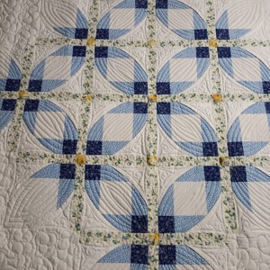 Patchwork cuvertură cu model de fereastră catedrală -  - Artynos.ro