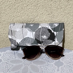 Husa de ochelari din panza cu model , Genti si portofele, Portofele, huse, suporturi, Suport de ochelari, Cusatura, ARTYNOS