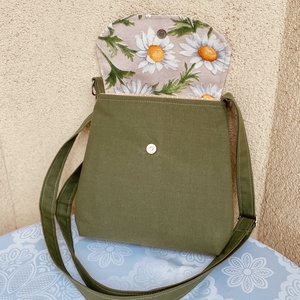 Geantă crossbody cu model pentru femei - genți și portofele - genți de mână și umăr - genți de umăr - Artynos.ro