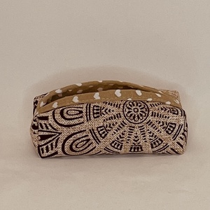 Suport pentru șervețele din pânză - genți și portofele - portofele, huse, suporturi - suport de batiste - Artynos.ro