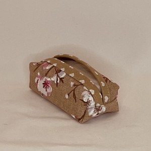 Suport pentru servetele din panza, Genti si portofele, Portofele, huse, suporturi, Suport de batiste, Cusatura, ARTYNOS