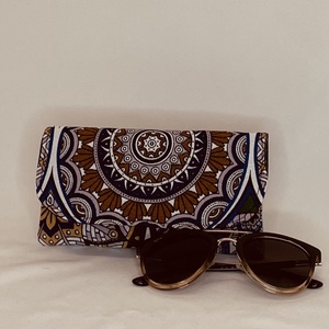 Husa de ochelari din panza cu model , Genti si portofele, Portofele, huse, suporturi, Suport de ochelari, Cusatura, ARTYNOS