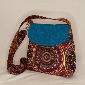 Geantă crossbody cu model pentru femei - genți și portofele - genți de mână și umăr - genți de umăr - Artynos.ro