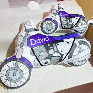 Pernă de dormit pentru motocicletă, pernă pentru vehicul, pernă unică, cadou personalizat -  - Artynos.ro