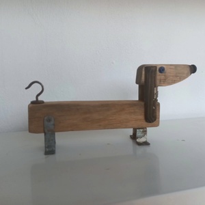 Sweet teckel - arte vizuale și accesorii  - sculptură - statuie lemn - Artynos.ro