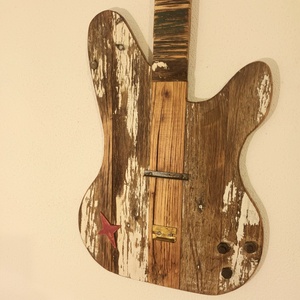 Chitara decorativa - casă & stil de viață - accesorii pentru decorat casa - picturi murale - artă de perete din lemn - Artynos.ro