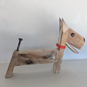 Sweet dog - arte vizuale și accesorii  - sculptură - statuie lemn - Artynos.ro