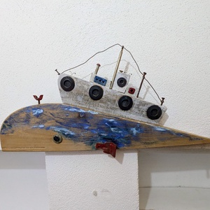 Balena albastra - Artynos.ro