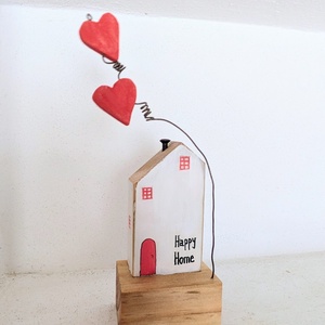 Casuta happy, din lemn - Artynos.ro