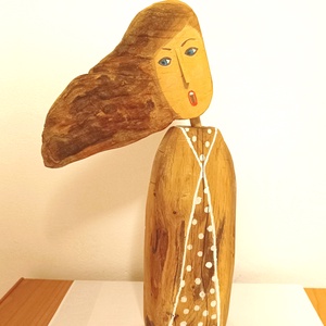 Figura feminina - Artynos.ro