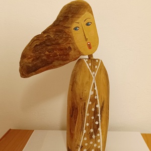 Figura feminina - arte vizuale și accesorii  - sculptură - statuie lemn - Artynos.ro