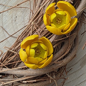 Cercei Floare Galbena, Bijuterii, Cercei, Cercei din rasina, Lucrare cu argila, Confectionarea bijuteriilor, ARTYNOS