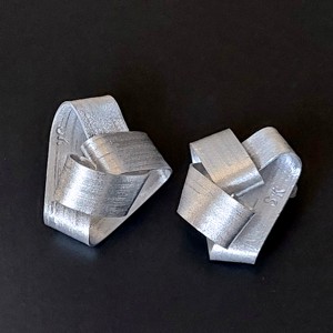 Cercei de design din aluminiu -  - Artynos.ro Cercei de design din aluminiu -  - Artynos.ro