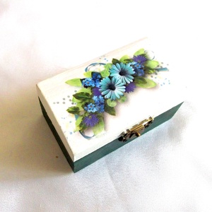 cutie lemn decorata 43626, Casă & Stil de viață, Materiale de depozitare și sortare, Cutie depozitare, Decoupage, transfer și tehnici șervețel, ARTYNOS