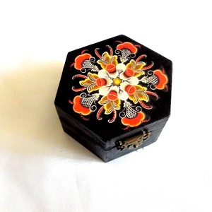 cutie lemn cu mandala 43613, Casă & Stil de viață, Materiale de depozitare și sortare, Cutie depozitare, Decoupage, transfer și tehnici șervețel, ARTYNOS