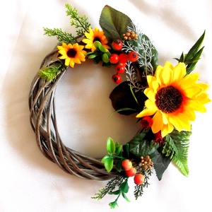coronita decorata cu floarea soarelui 43082 - casă & stil de viață - accesorii pentru decorat casa - decorațiuni de pereți, decorațiuni suspendate - decorațiuni suspendate - Artynos.ro