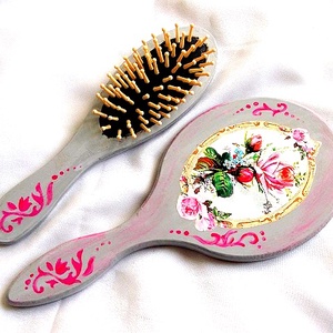 set perie de par si oglinda 33288, Casă & Stil de viață, Accesorii baie, Decorațiuni baie și de toaletă, Decoupage, transfer și tehnici șervețel, ARTYNOS